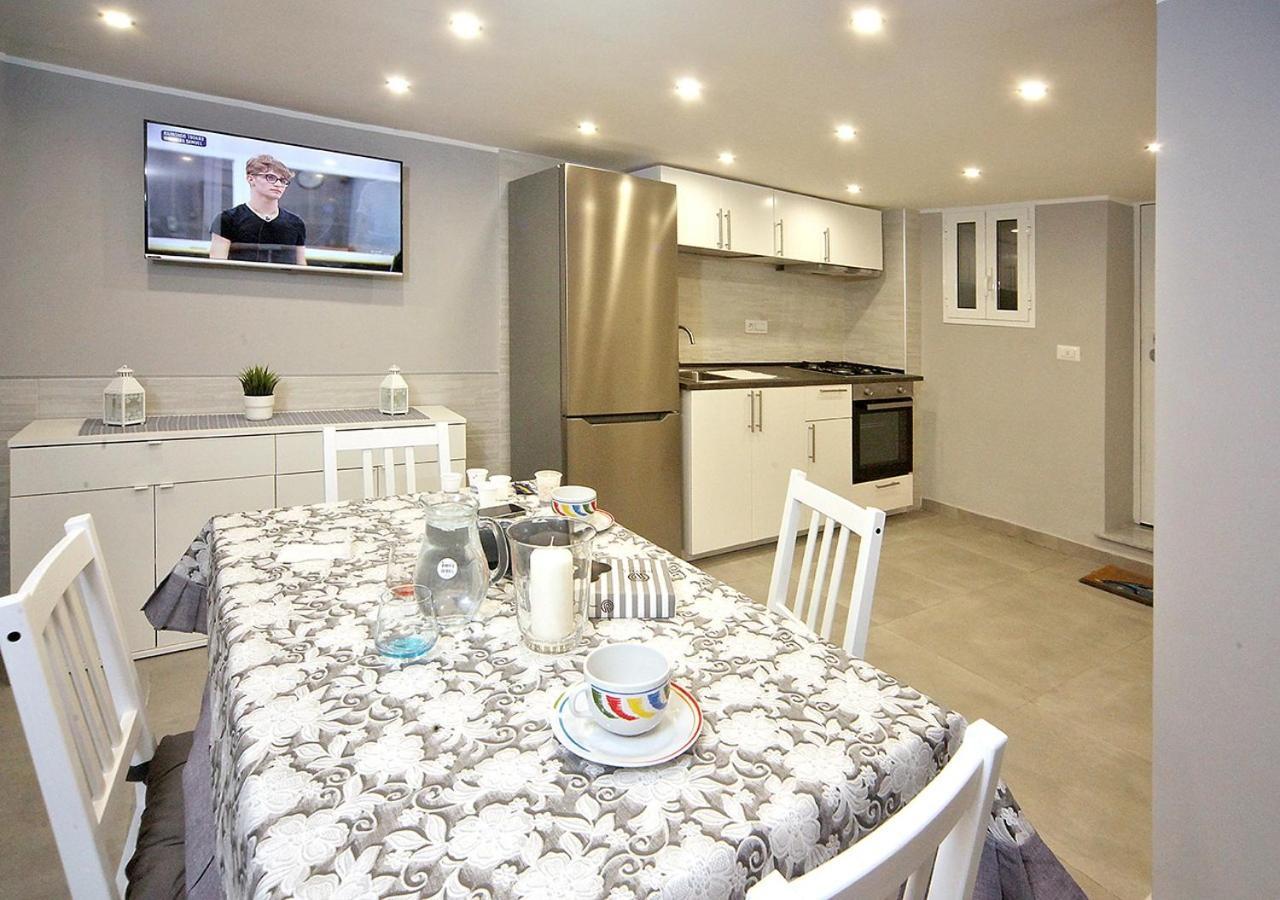 Apartmán La Casa Di Helena Neapol Exteriér fotografie